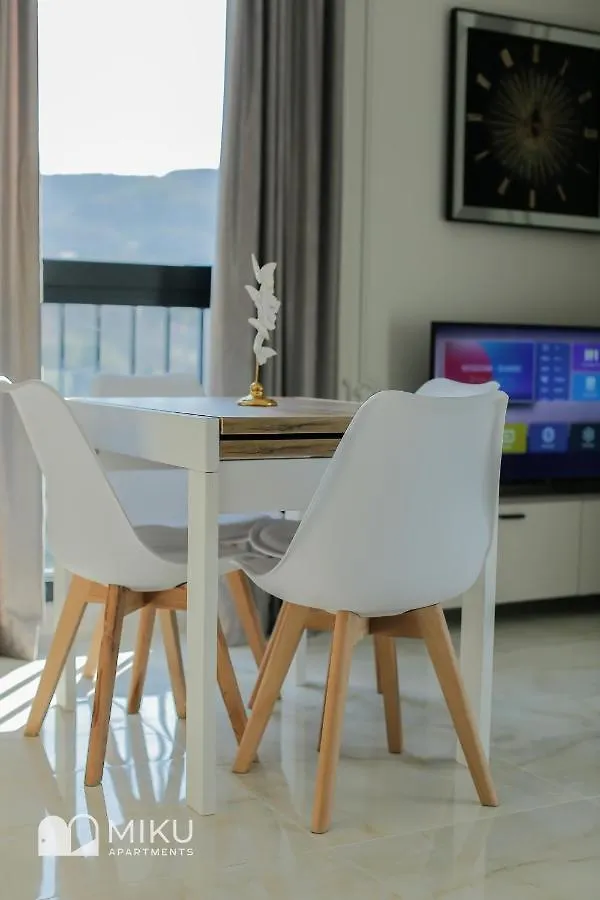 Miku Apartment - Lovely 1 Bedroom Spectacular View Tirana