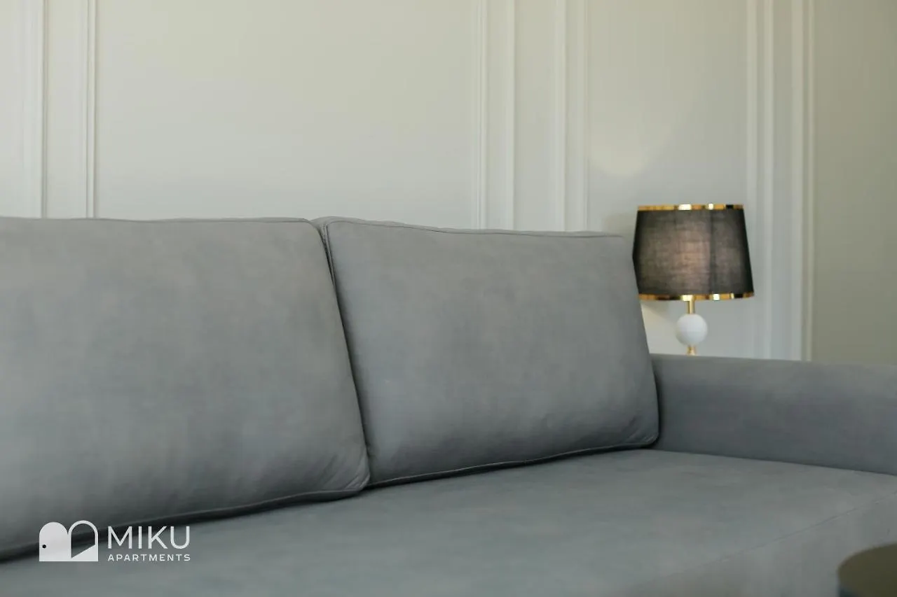 Miku Apartment - Lovely 1 Bedroom Spectacular View Tirana