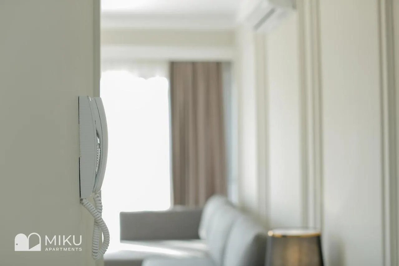 Miku Apartment - Lovely 1 Bedroom Spectacular View Tirana