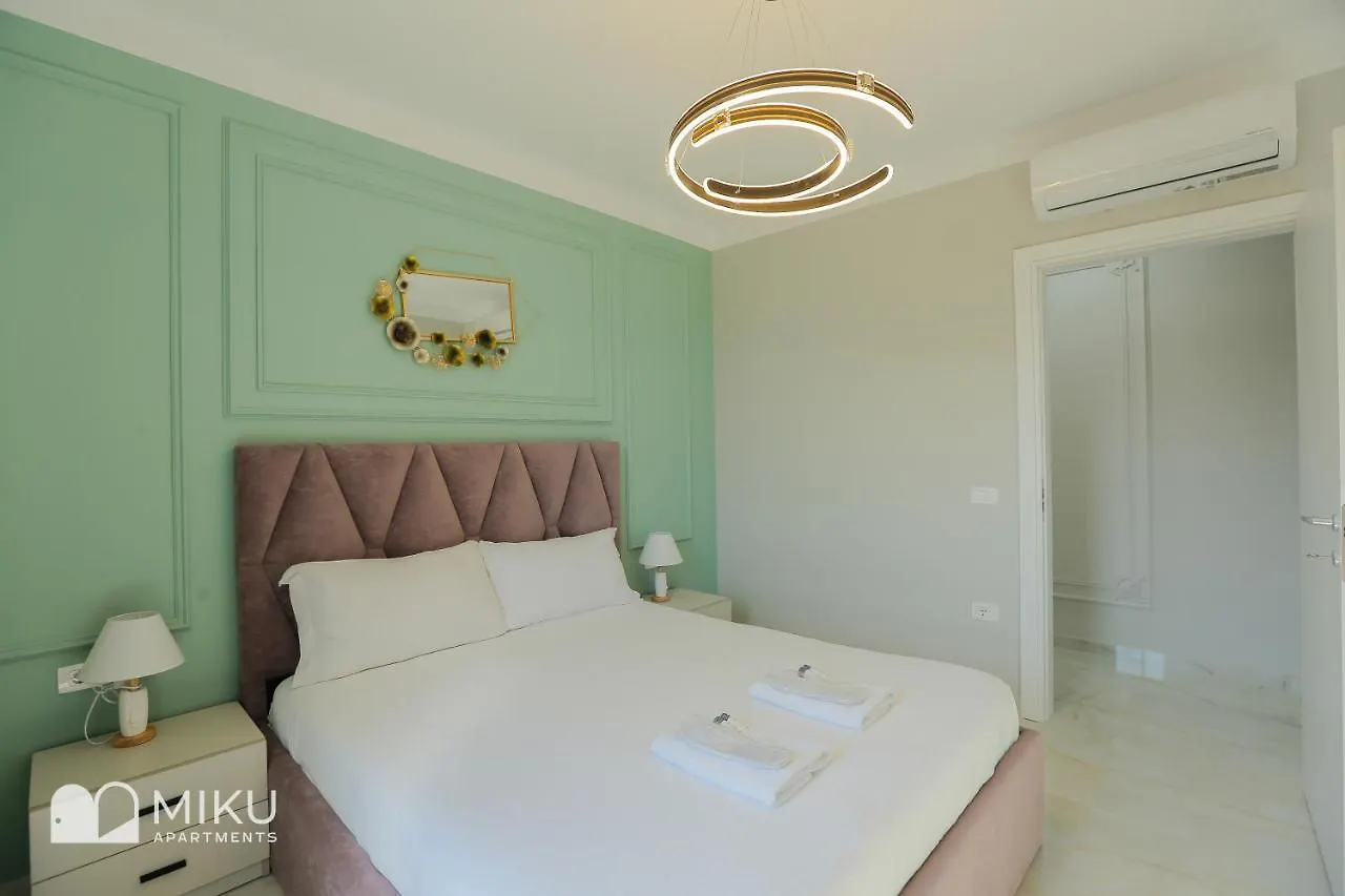 Miku Apartment - Lovely 1 Bedroom Spectacular View Tirana